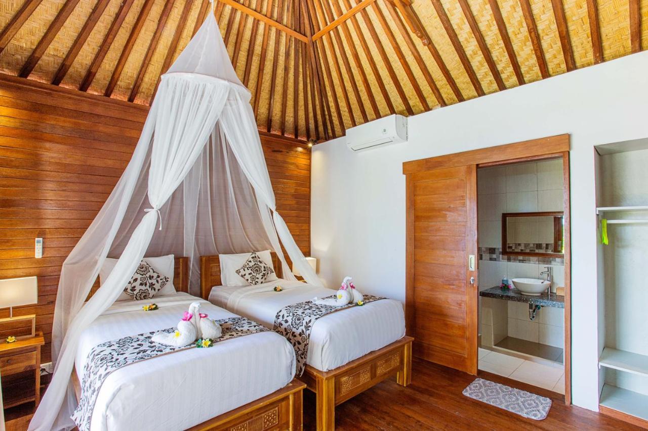 Nusa Veranda Sunset Villas & Restaurant นูซาเลมโบงัน ภายนอก รูปภาพ