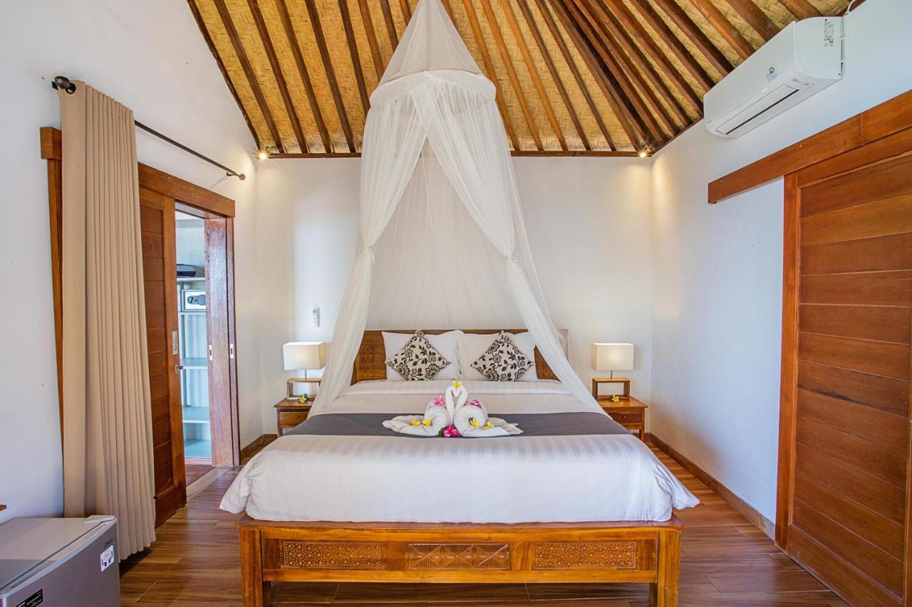 Nusa Veranda Sunset Villas & Restaurant นูซาเลมโบงัน ภายนอก รูปภาพ