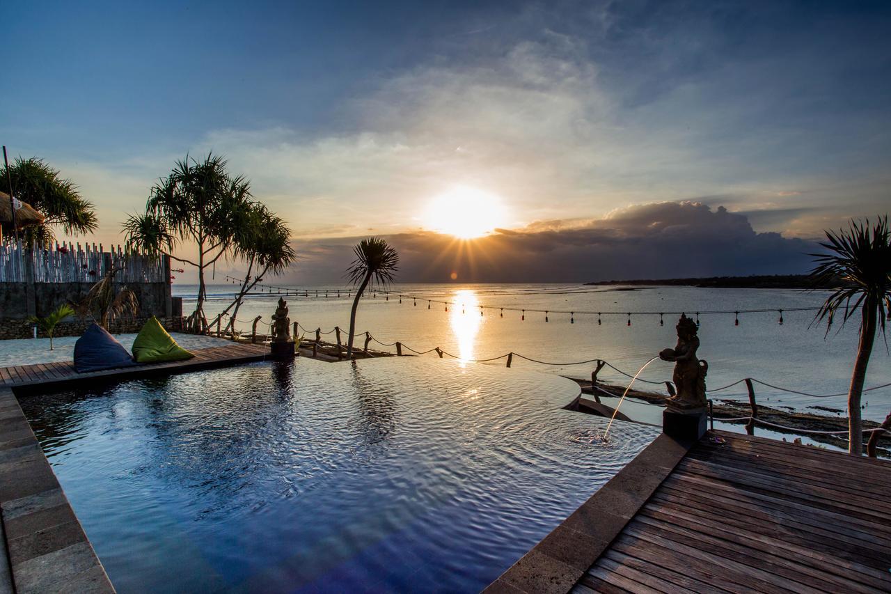 Nusa Veranda Sunset Villas & Restaurant นูซาเลมโบงัน ภายนอก รูปภาพ