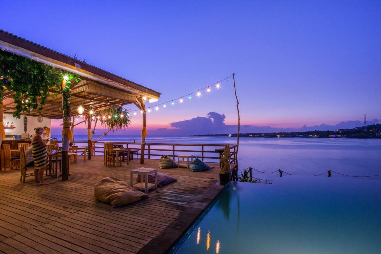Nusa Veranda Sunset Villas & Restaurant นูซาเลมโบงัน ภายนอก รูปภาพ