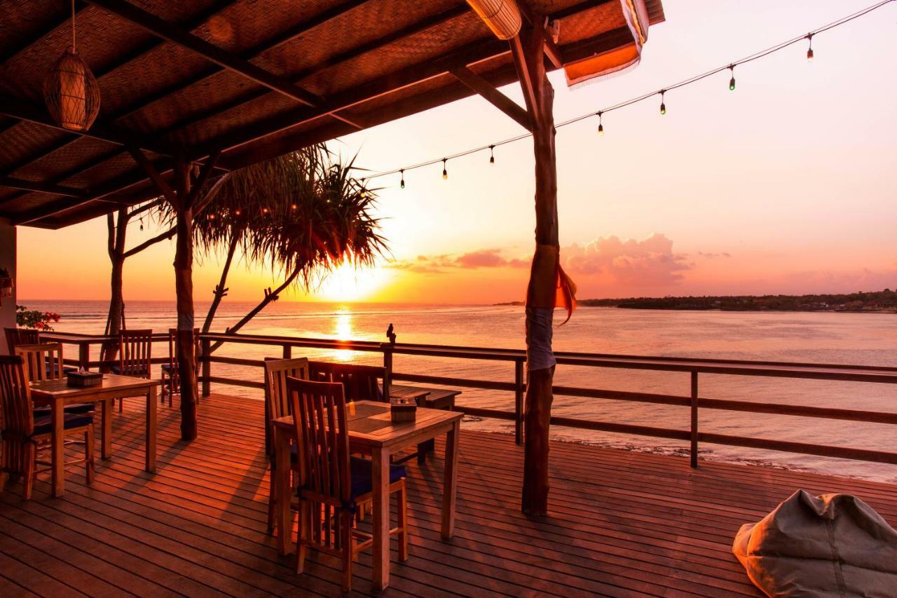 Nusa Veranda Sunset Villas & Restaurant นูซาเลมโบงัน ภายนอก รูปภาพ