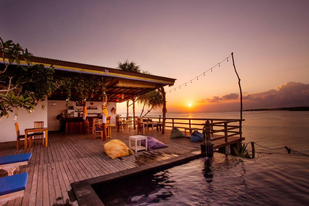 Nusa Veranda Sunset Villas & Restaurant นูซาเลมโบงัน ภายนอก รูปภาพ