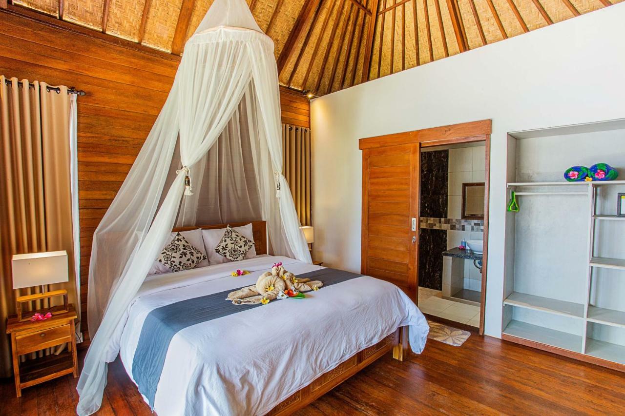Nusa Veranda Sunset Villas & Restaurant นูซาเลมโบงัน ภายนอก รูปภาพ