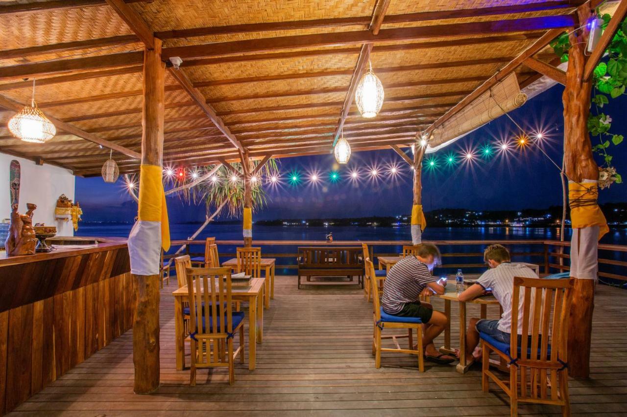 Nusa Veranda Sunset Villas & Restaurant นูซาเลมโบงัน ภายนอก รูปภาพ